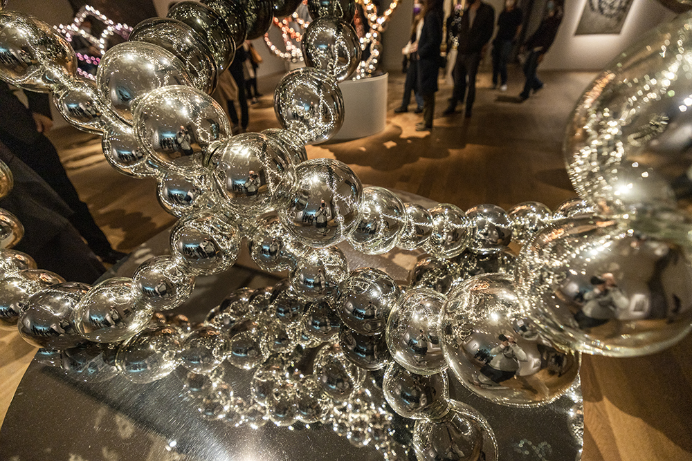 Изложбата Теоремата на Нарцис на Жан-Мишел Отонел в Пети пале, Париж