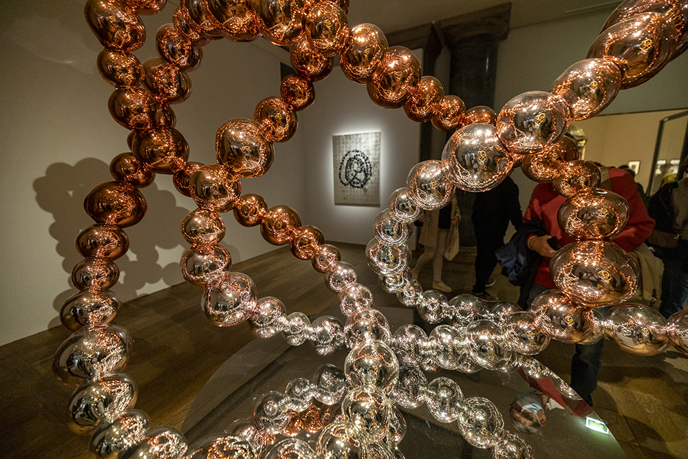 Изложбата Теоремата на Нарцис на Жан-Мишел Отонел в Пети пале, Париж