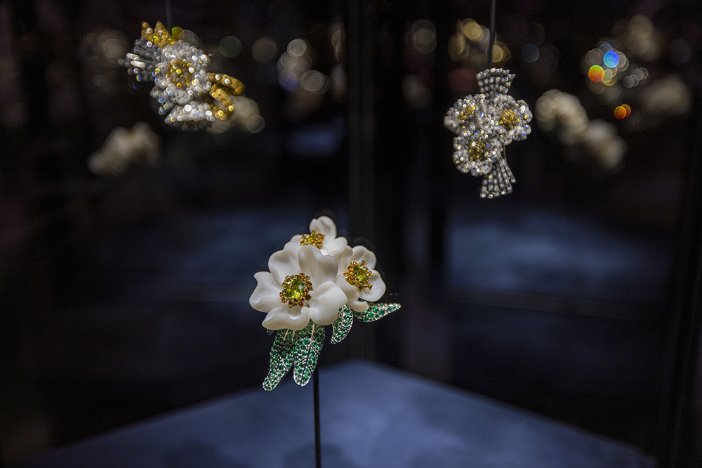 Изложбата FLORAE на Van Cleef & Arpels и Мика Нинагава, Париж 2021