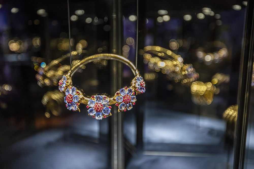 Изложбата FLORAE на Van Cleef & Arpels и Мика Нинагава, Париж 2021