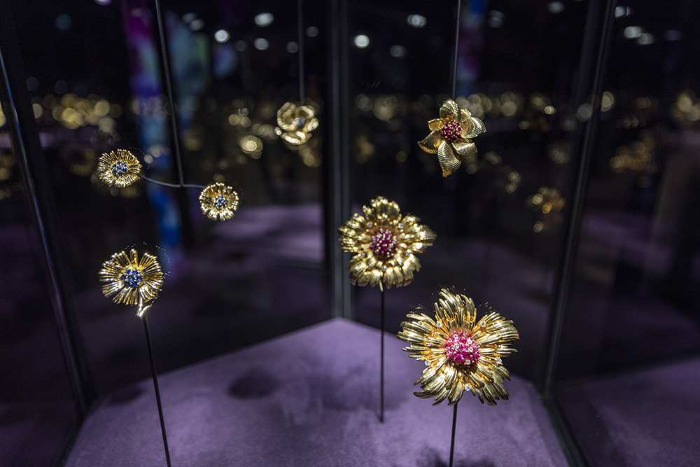Изложбата FLORAE на Van Cleef & Arpels и Мика Нинагава, Париж 2021