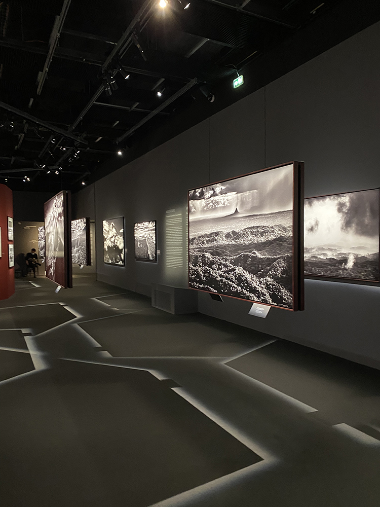 Изложбата Амазония на Себастиао Салгадо